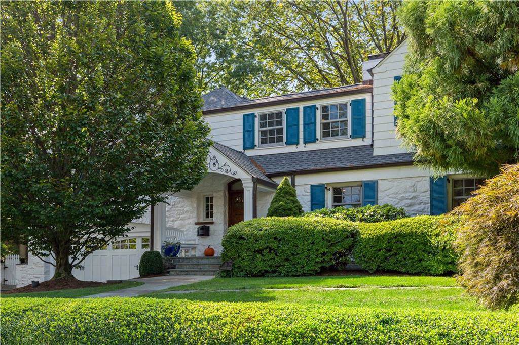 12 Oak Bluff Avenue - Photo 1 12 Oak Bluff Avenue - Photo 1