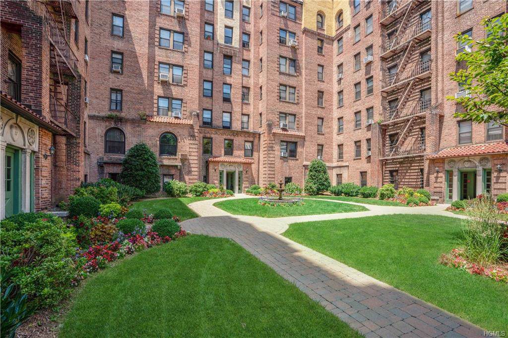 27 Central Avenue - Photo 1