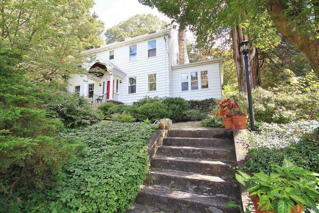 20 Sunset Drive - Photo 1
