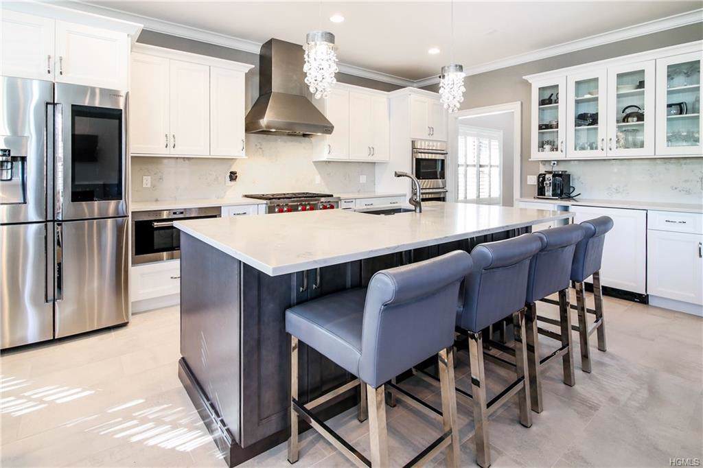 102 Woodruff Avenue - Photo 1