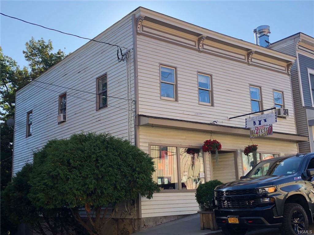 27 Lower Main Street - Photo 1