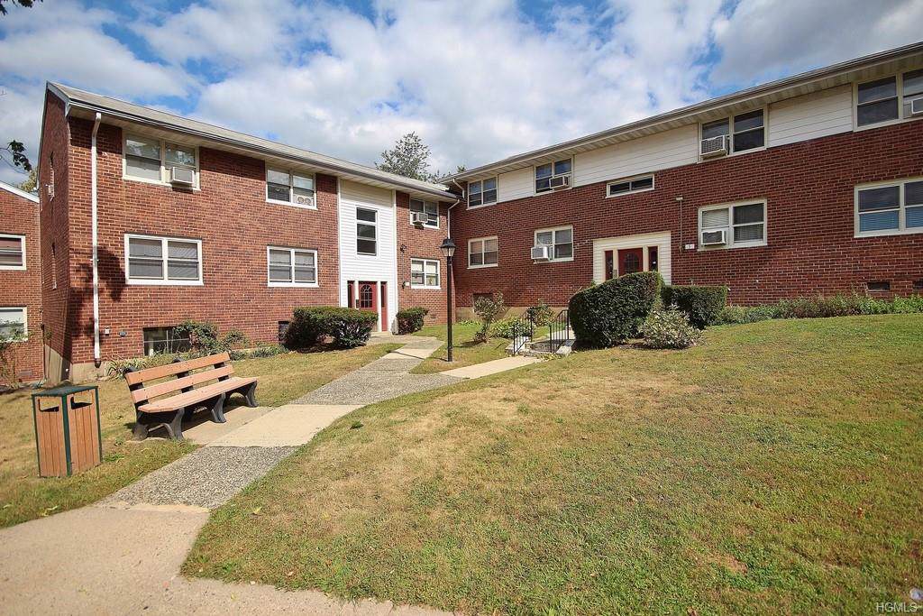 3 Cascade Terrace - Photo 1