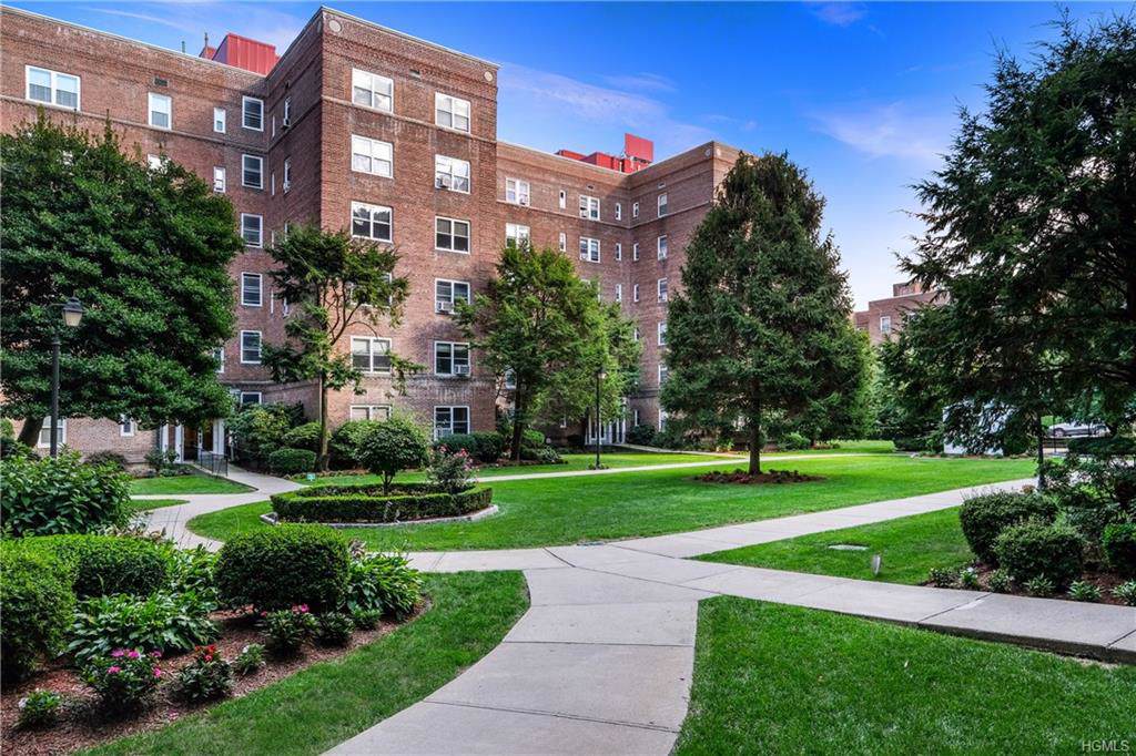 90 Bryant Avenue - Photo 1