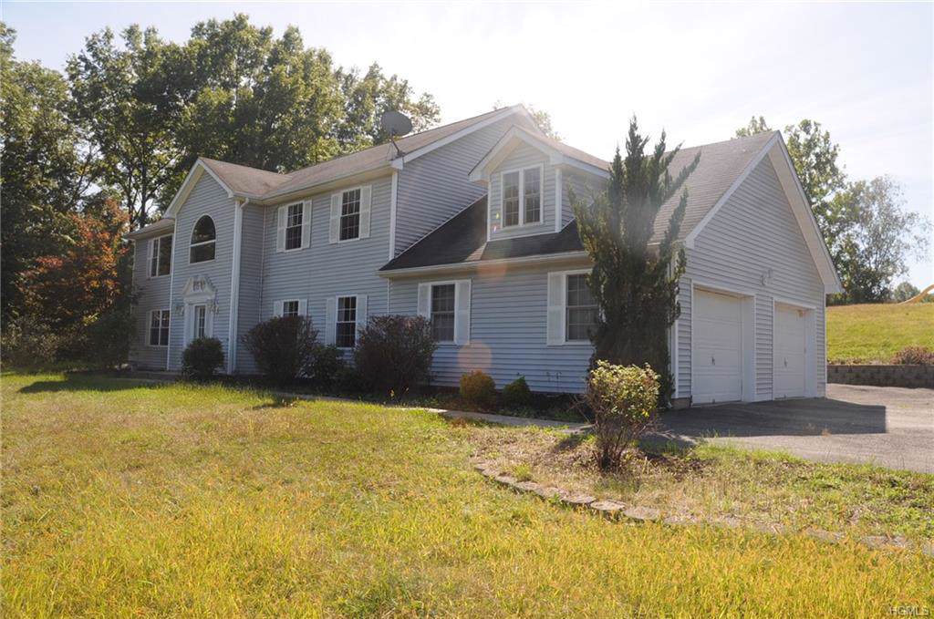 12 Sandburg Place - Photo 1 12 Sandburg Place - Photo 1