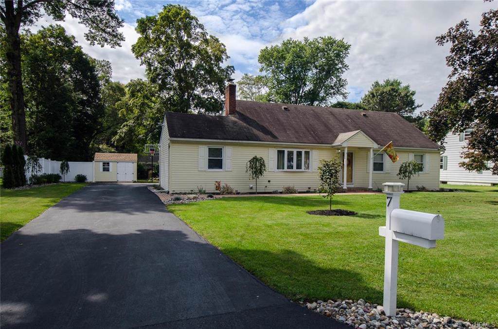 7 Homer Place - Photo 1