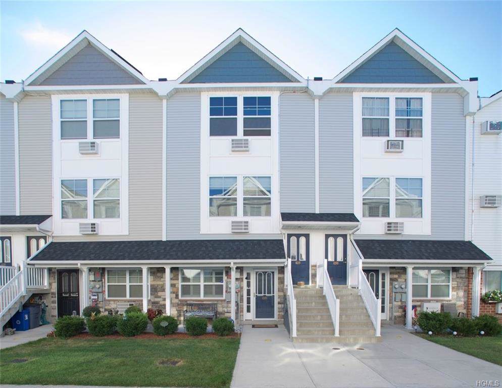 107 Dolphin Court - Photo 1