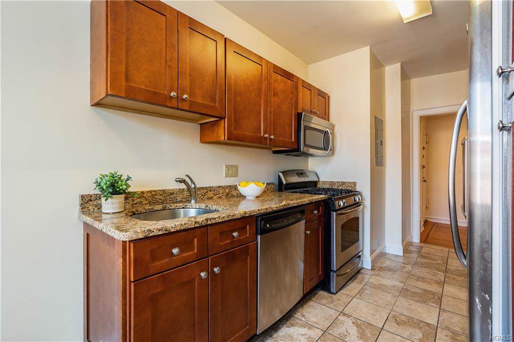 27 Central Avenue - Photo 1