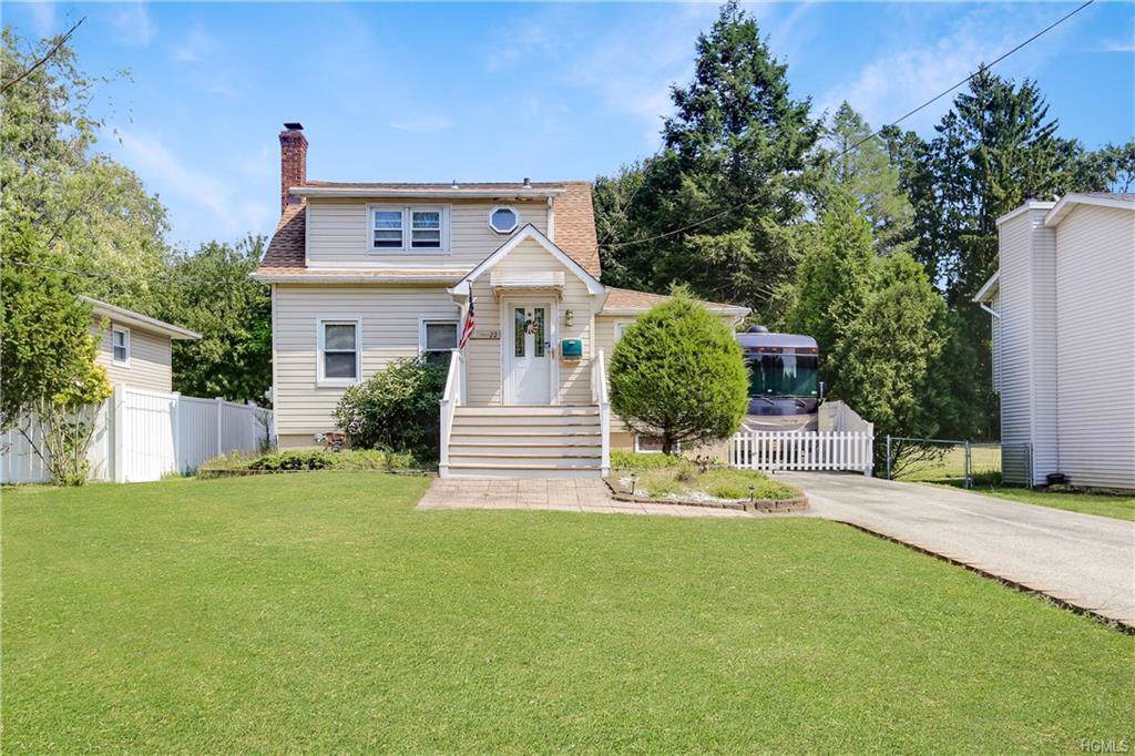 22 Klein Avenue - Photo 1