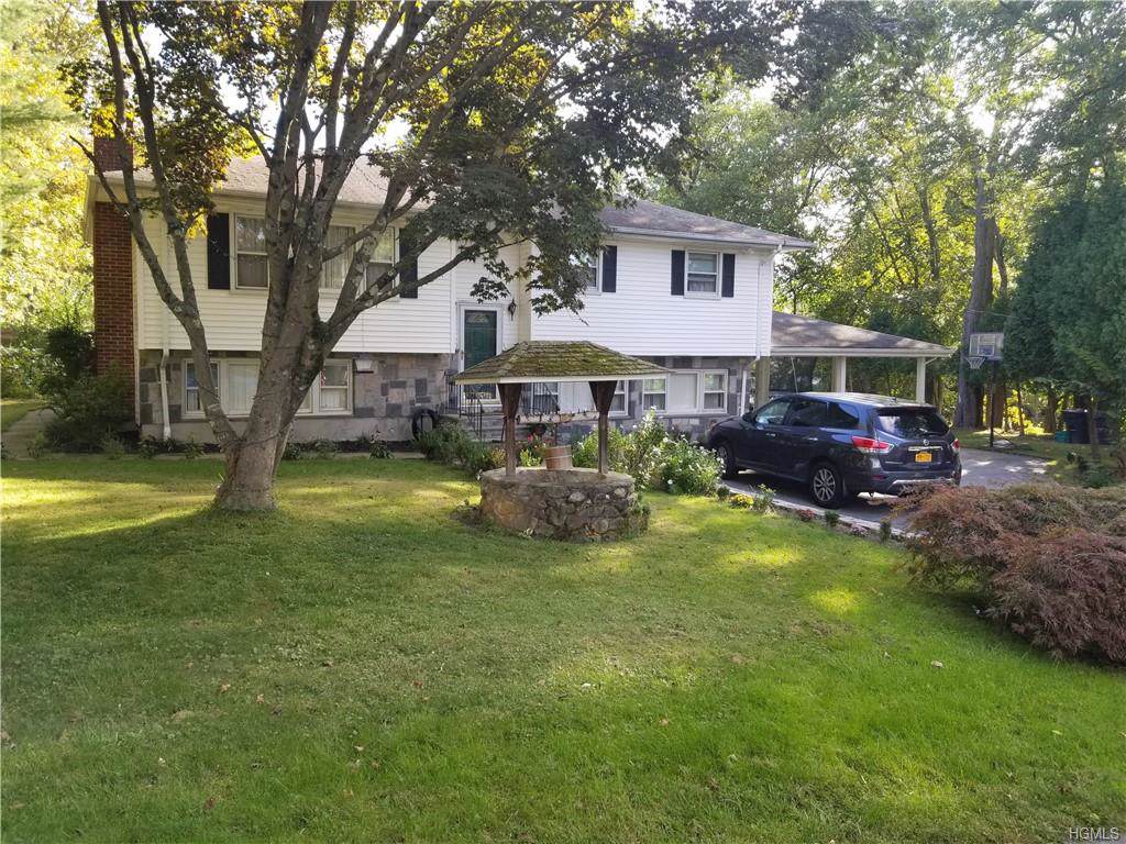 105 Friends Road - Photo 1