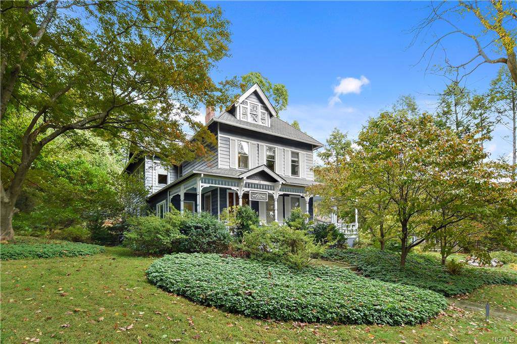 45 Hillside Avenue - Photo 1