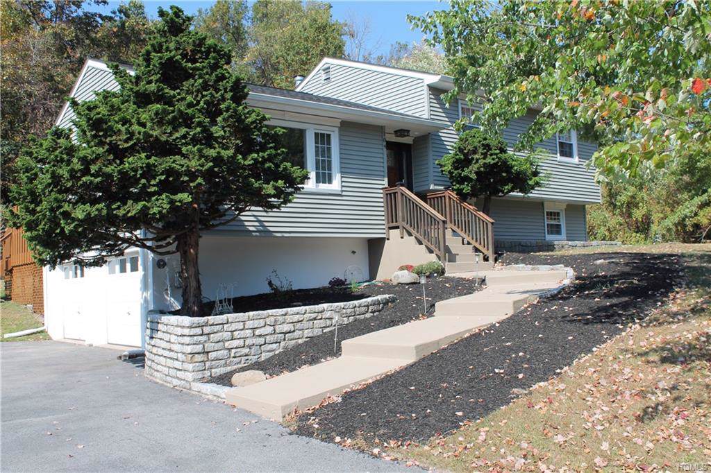 104 Capital Drive - Photo 1