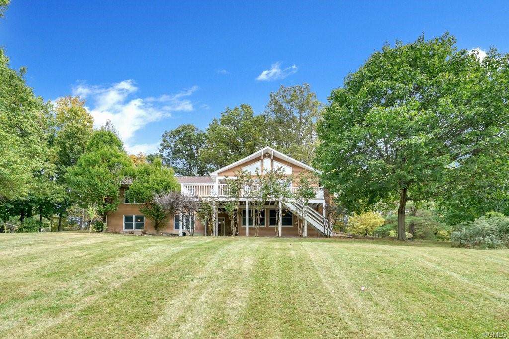16 Cady Lane - Photo 1