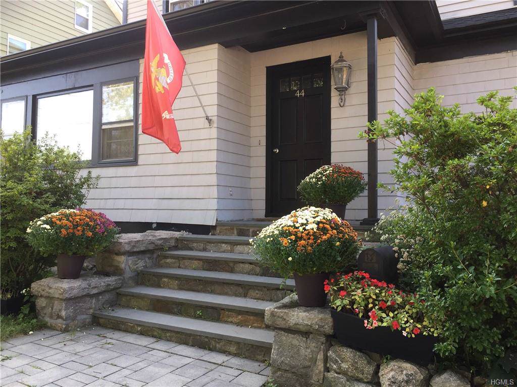 44 Pinebrook Road - Photo 1