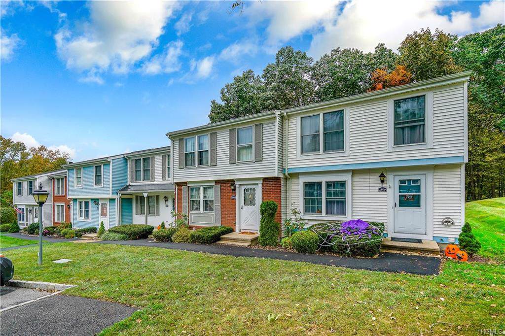2805 Kings Way - Photo 1