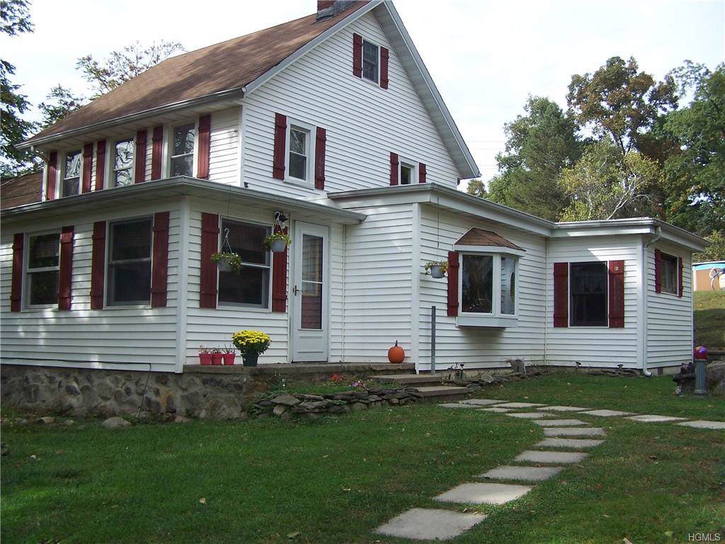 45 Wayne Avenue - Photo 1