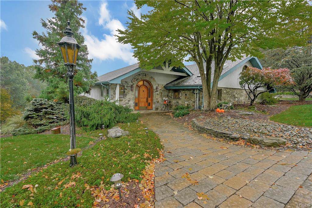 87 Onderdonk Road - Photo 1