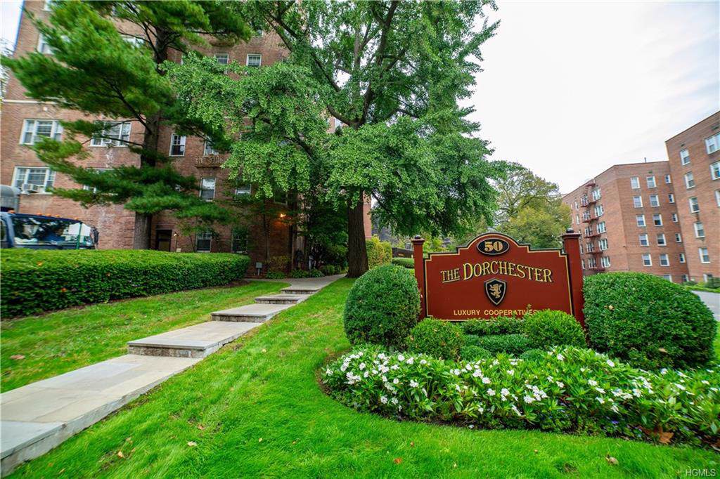 50 Broadway - Photo 1