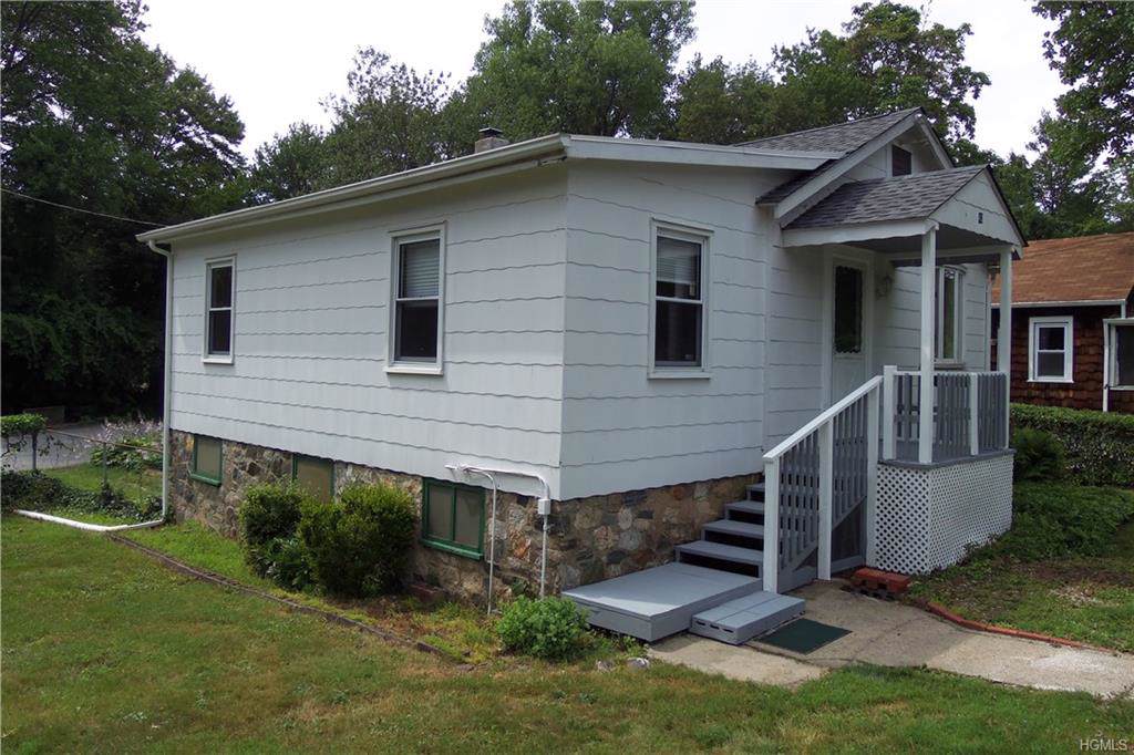 43 Lincoln Drive - Photo 1