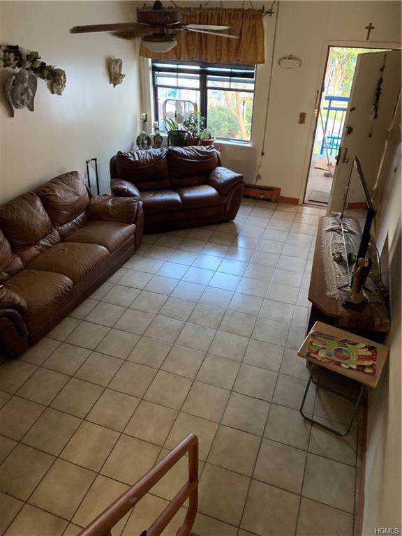 776 Brook Avenue - Photo 1