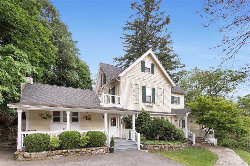 374 Bear Ridge Road - Photo 1