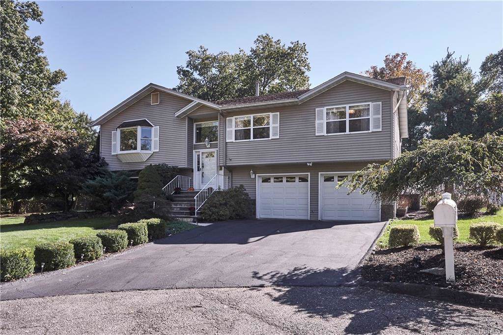 7 Bianchi Drive - Photo 1