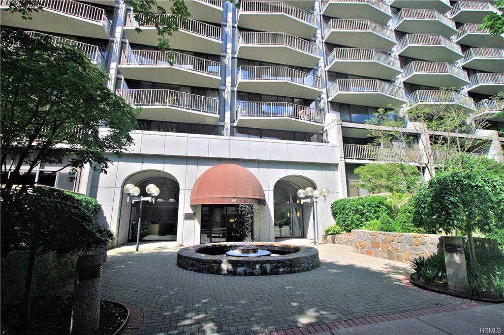 15 Stewart Place - Photo 1