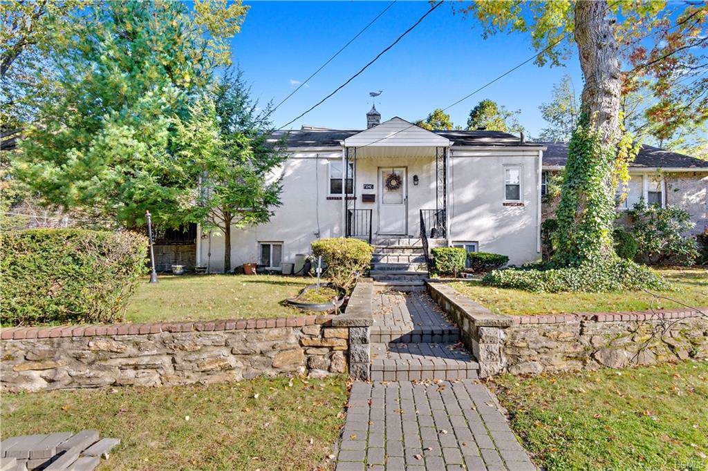 1092 Midland Avenue - Photo 1 1092 Midland Avenue - Photo 1