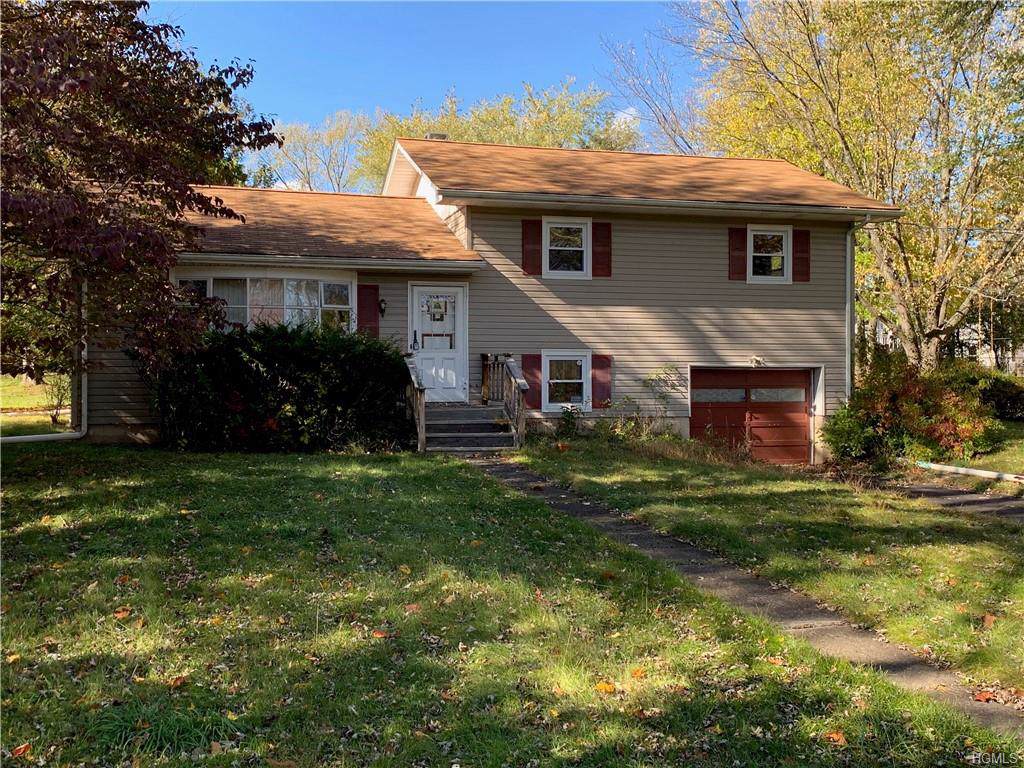 7 Meadowbrook Lane - Photo 1