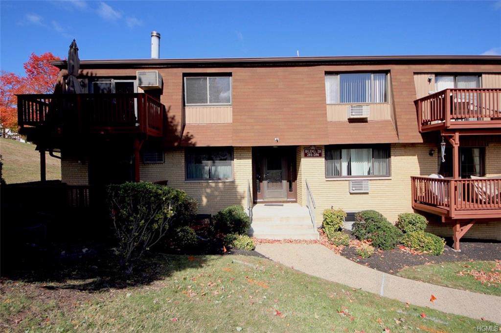 281 Richard Court - Photo 1