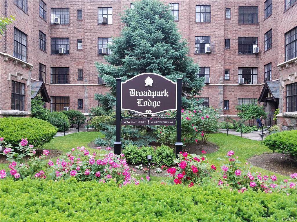 2 Westchester Avenue - Photo 1