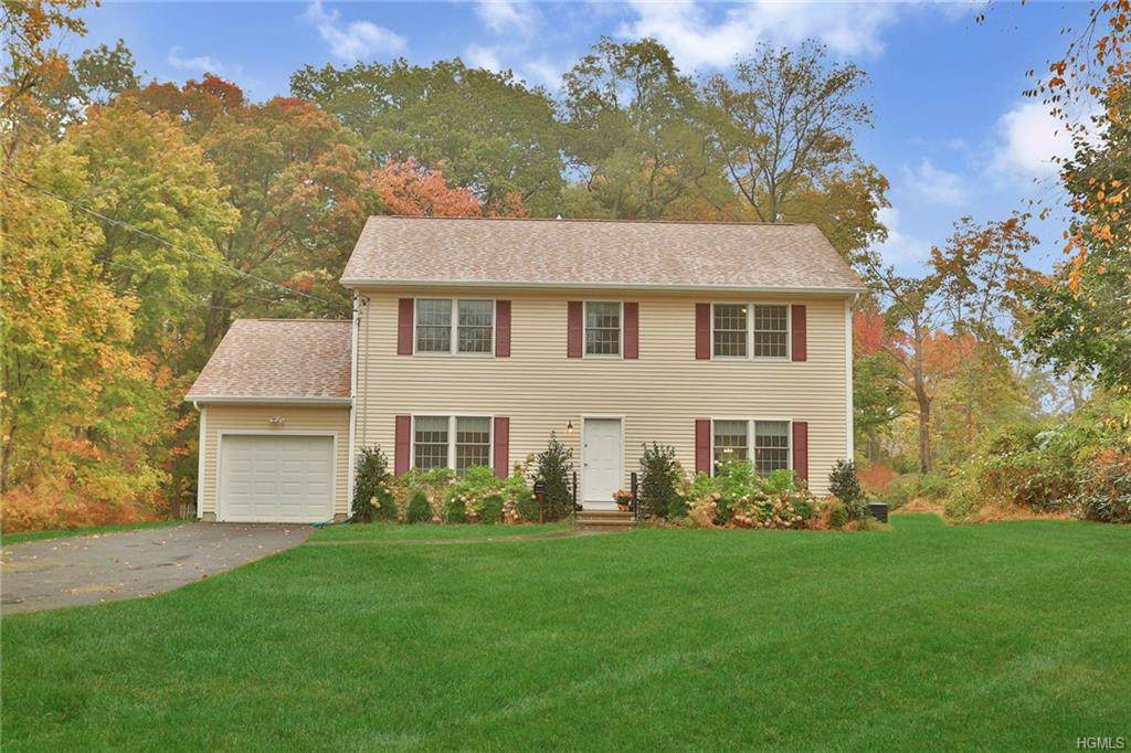 651 Knollwood Road - Photo 1