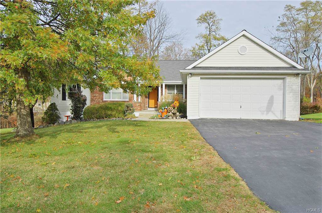 46 Clinton Drive - Photo 1