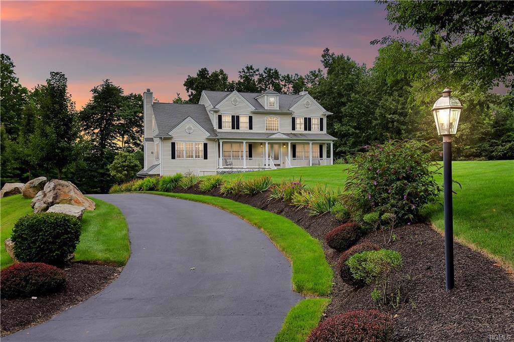 129 Apple Hill Road - Photo 1