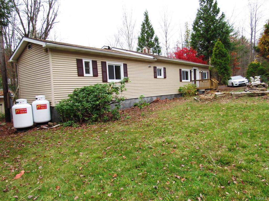 112 Shin Hollow Road - Photo 1