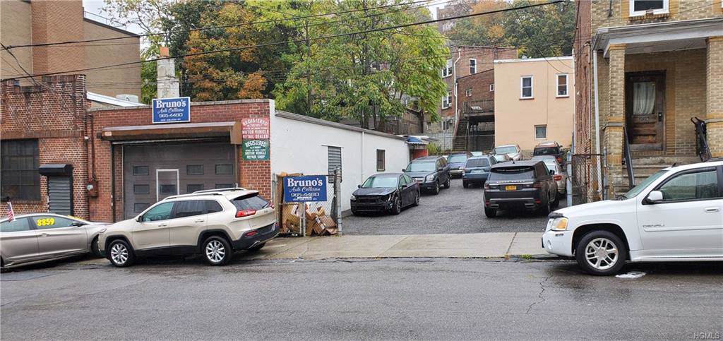 222 Willow Street - Photo 1