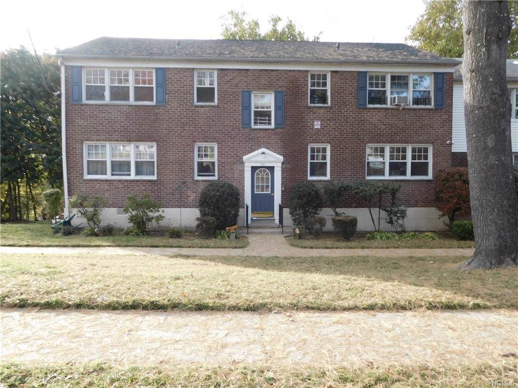 121 Columbus Avenue - Photo 1