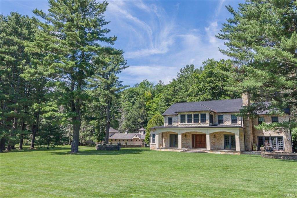 895 Lundy Road - Photo 1