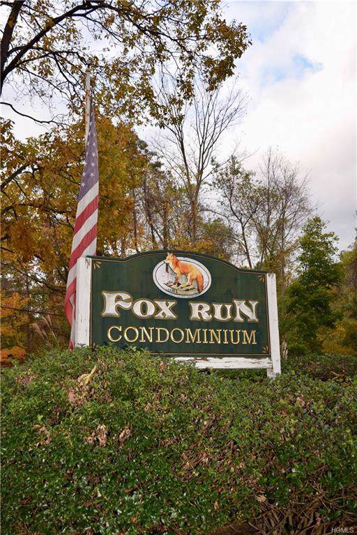 425 Fox Run Lane - Photo 1