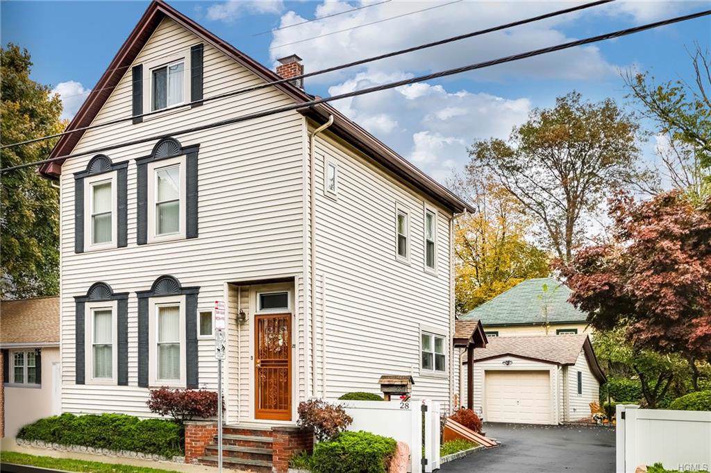 28 Ramapo Avenue - Photo 1
