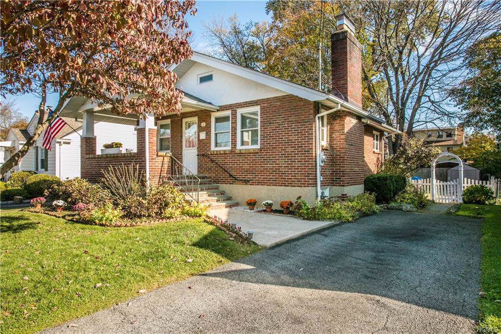 18 2nd Avenue - Photo 1 18 2nd Avenue - Photo 1