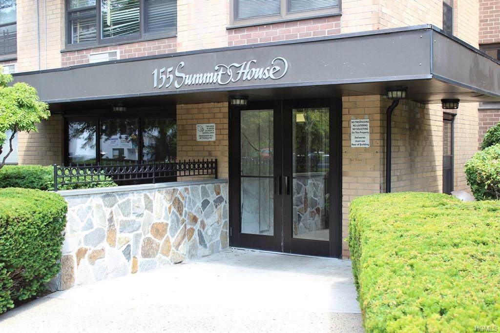 155 Ferris Avenue - Photo 1