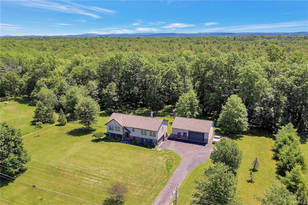 411 Burnt Meadow Road - Photo 1