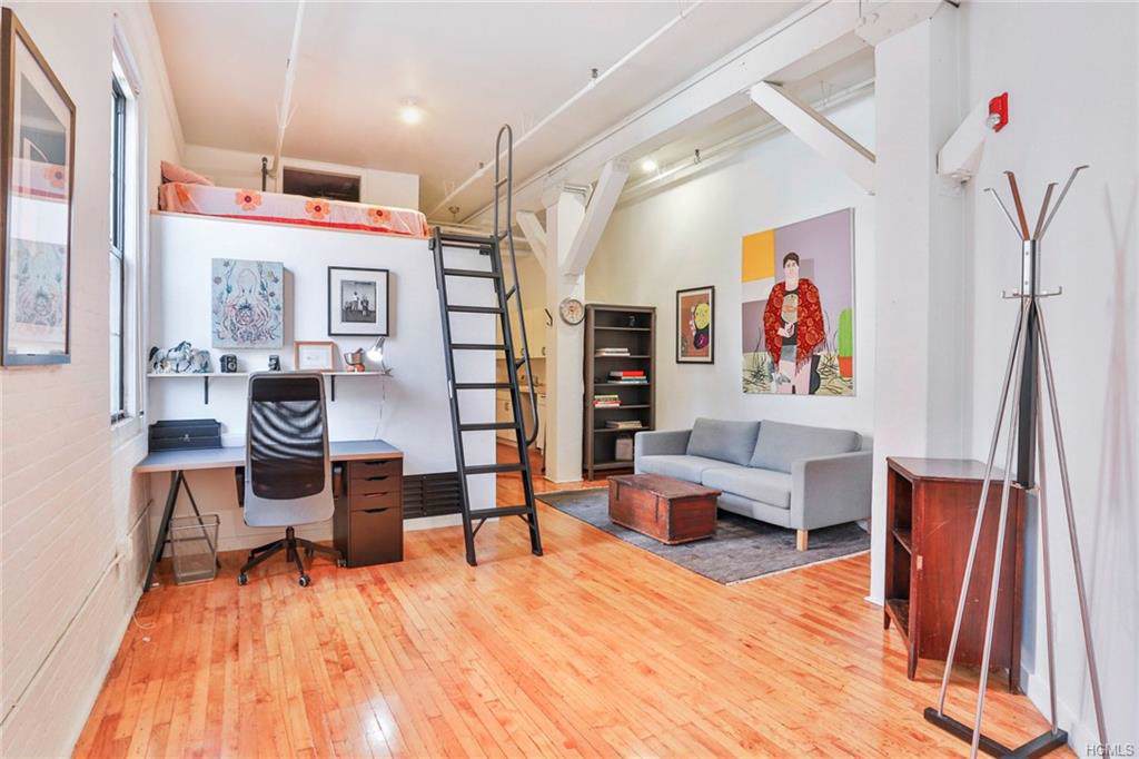 50 Webster Avenue - Photo 1