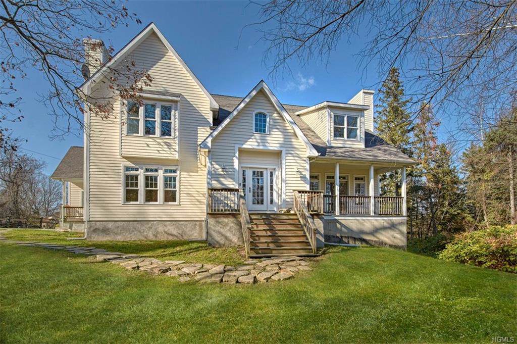 42 Varna Lane - Photo 1
