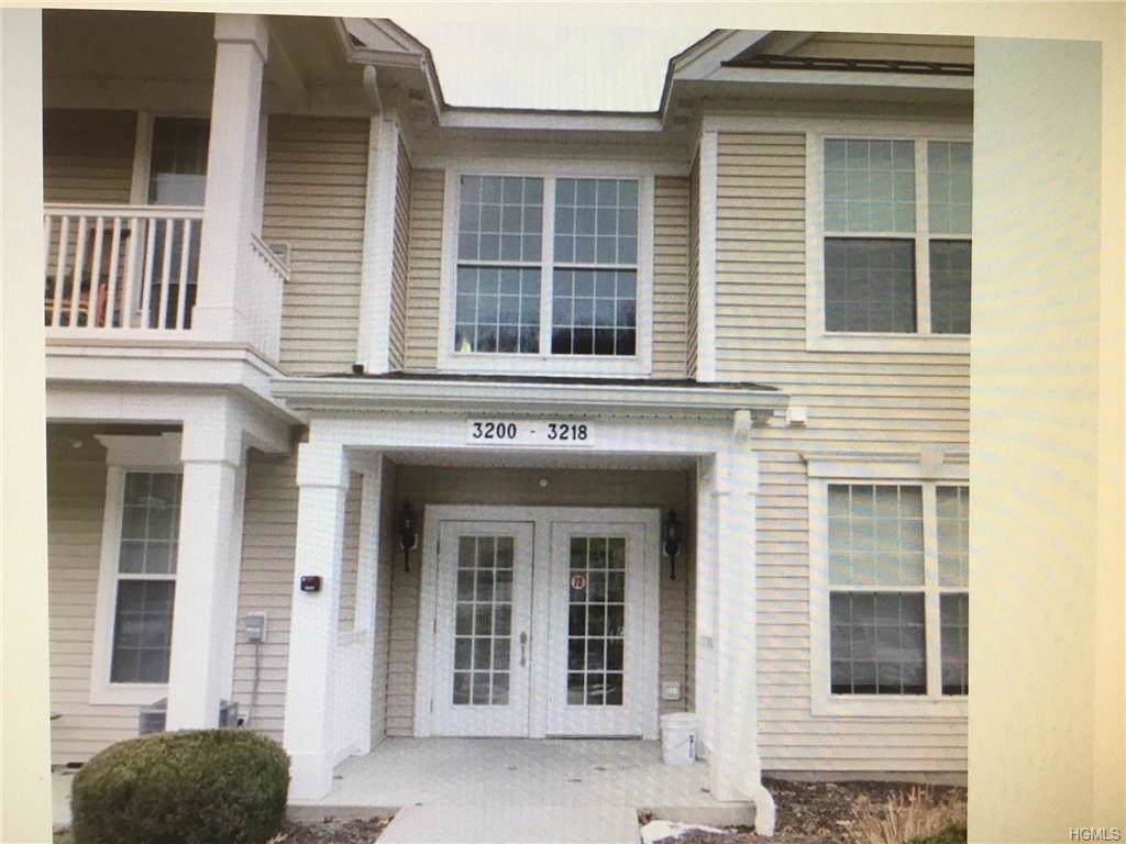 3218 Bennington Drive - Photo 1