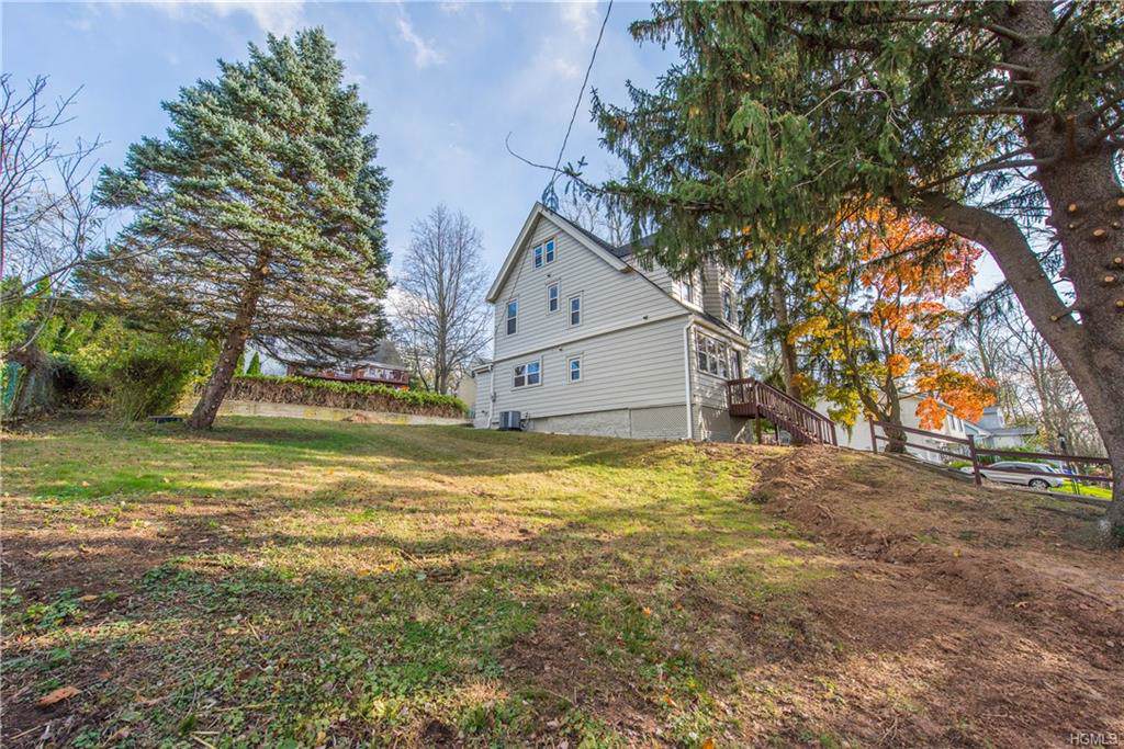 51 Vermont Avenue - Photo 1