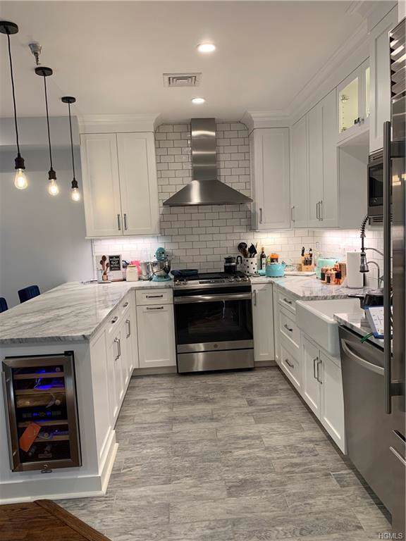 520 Ashford Avenue - Photo 1
