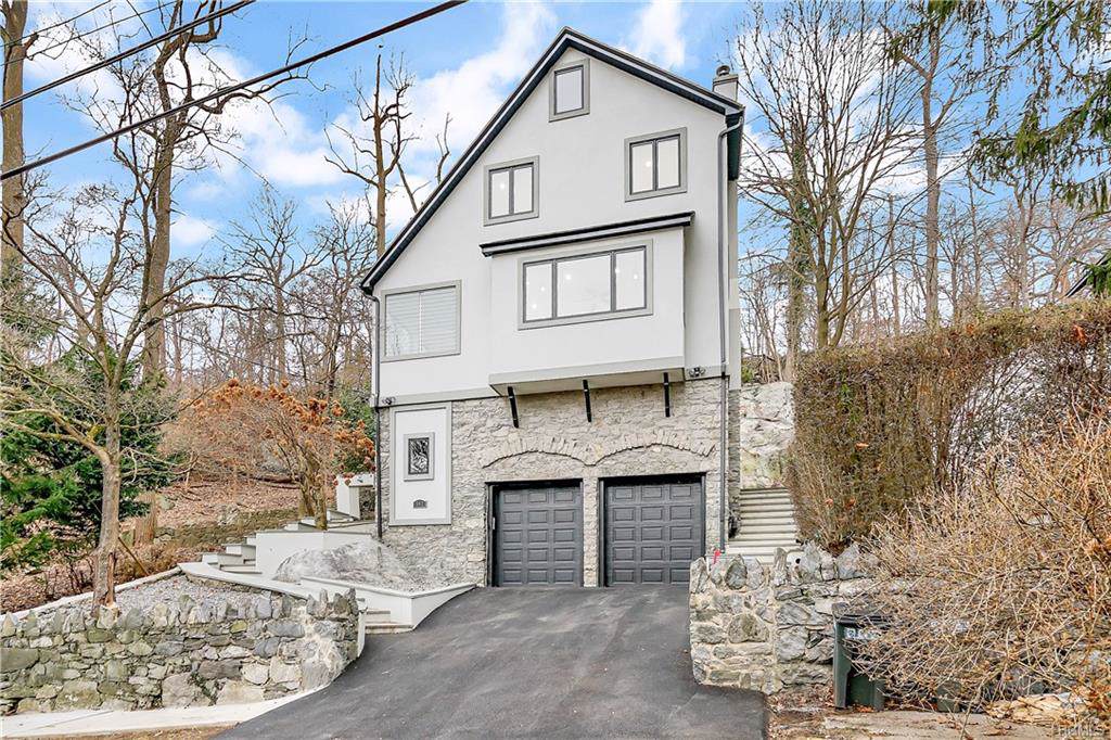 342 Mount Hope Boulevard - Photo 1