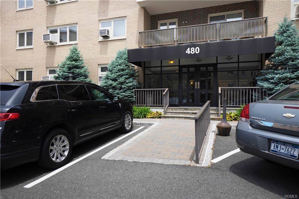 480 Halstead Avenue - Photo 1