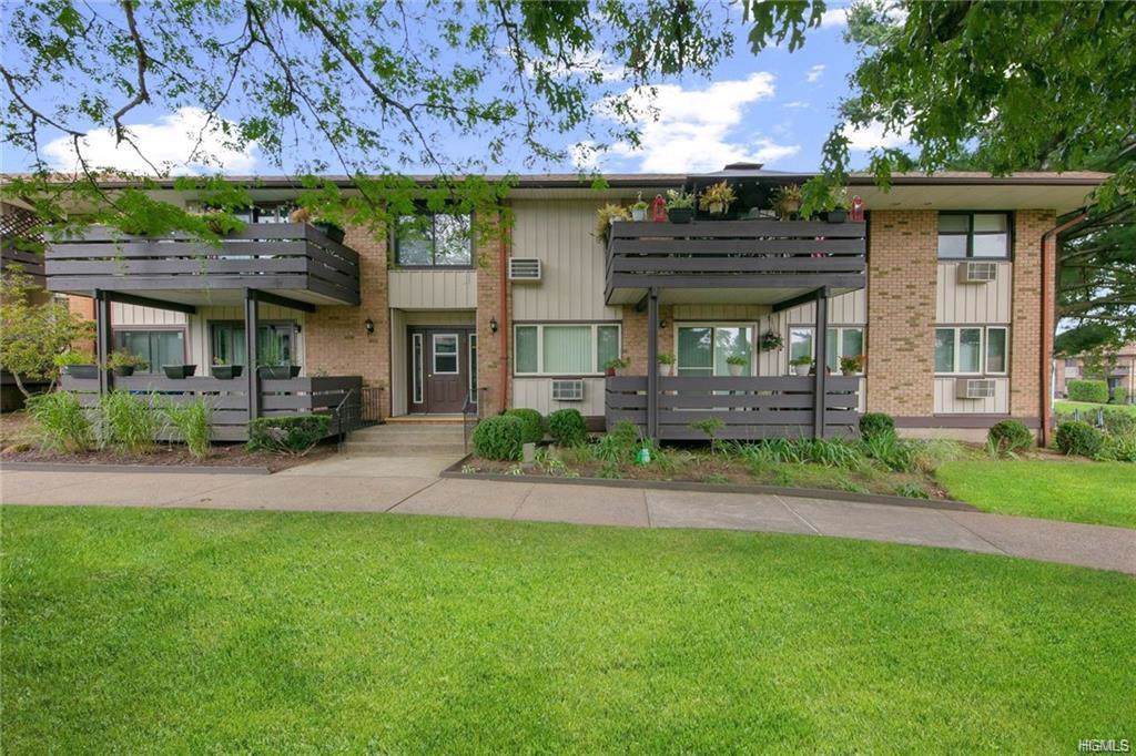 4 Sierra Vista Lane - Photo 1